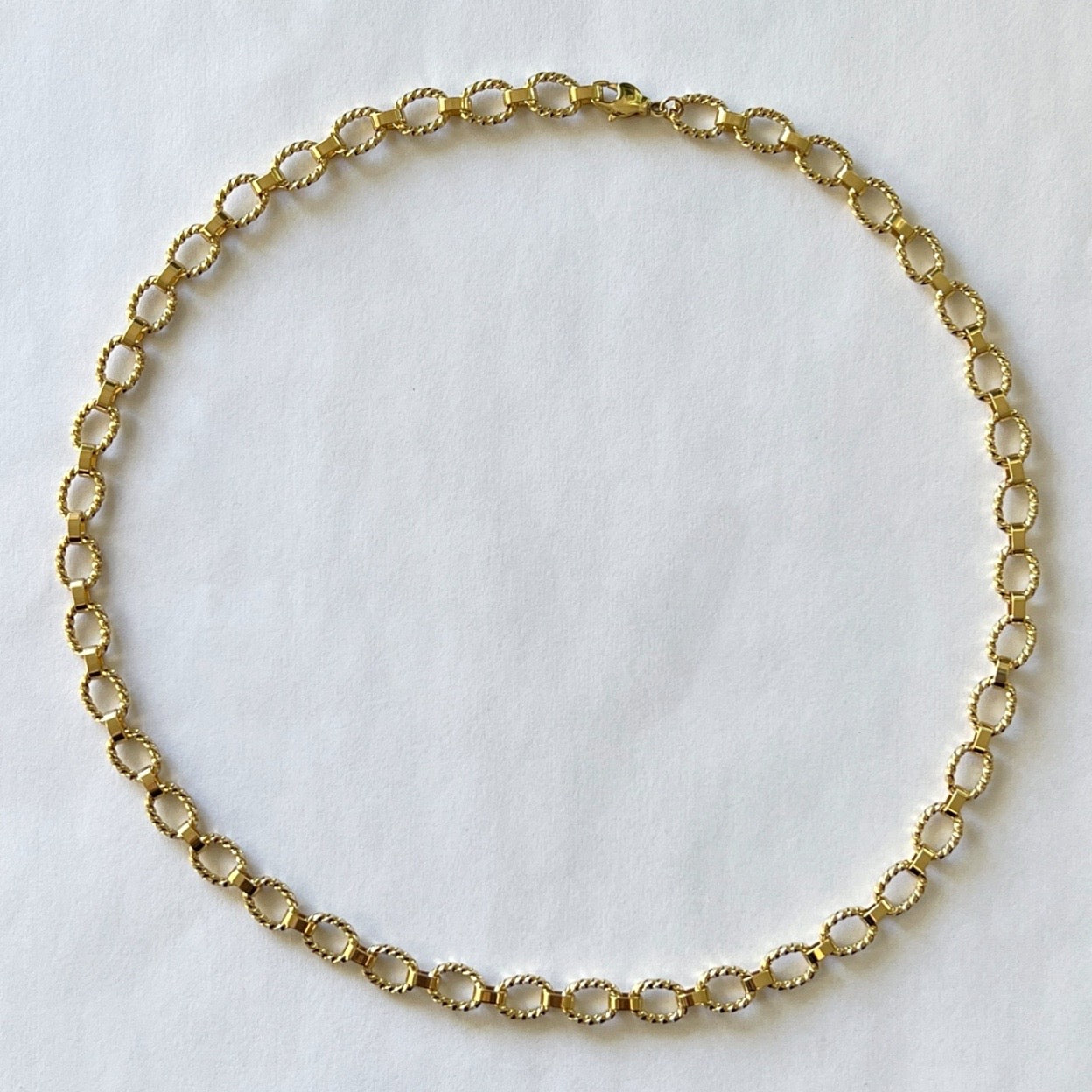 Chunky Twist Chain