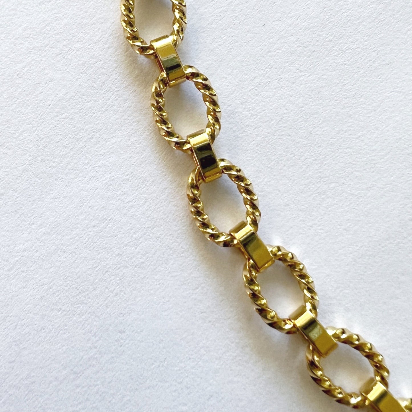 Chunky Twist Chain