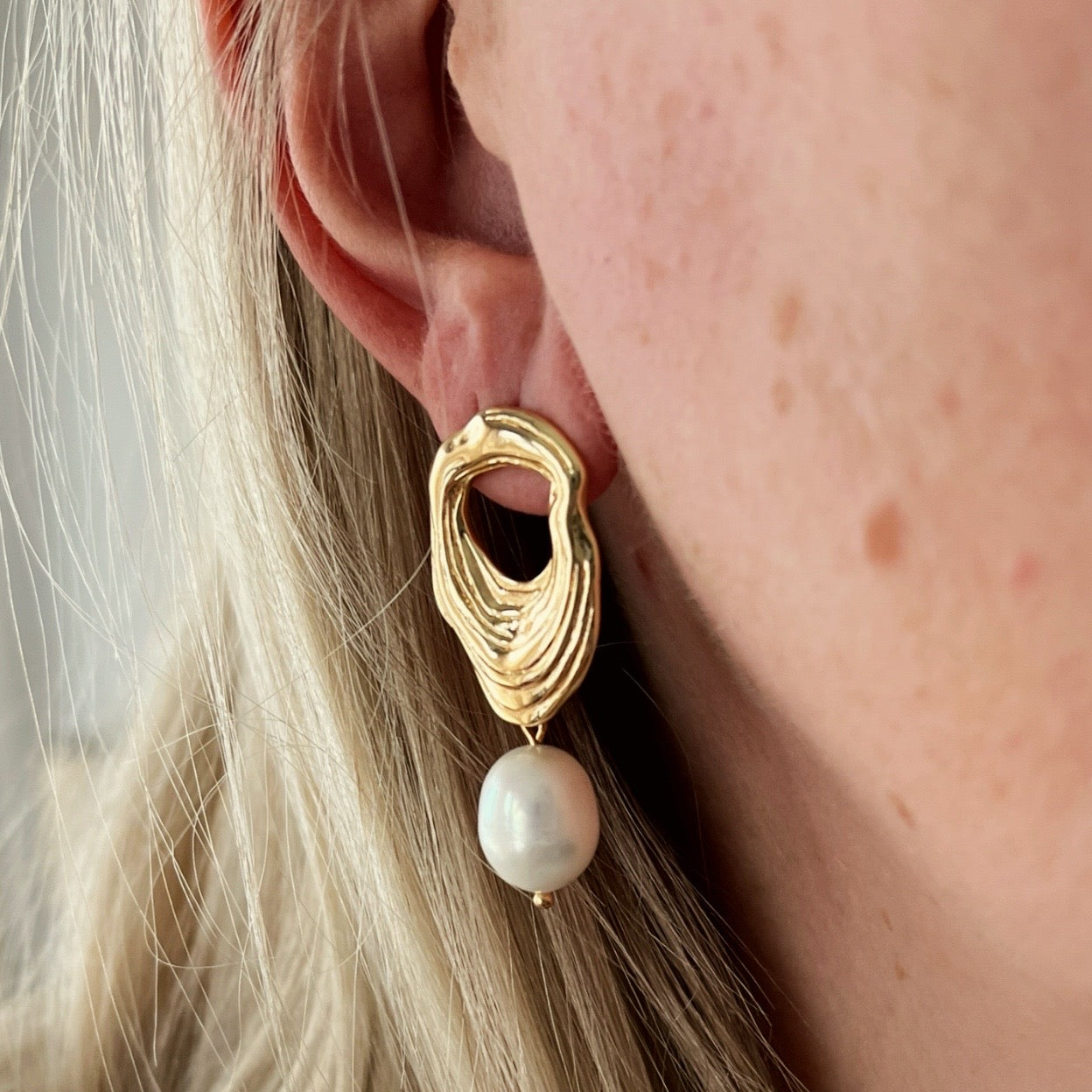 Lost Pearl Earrings
