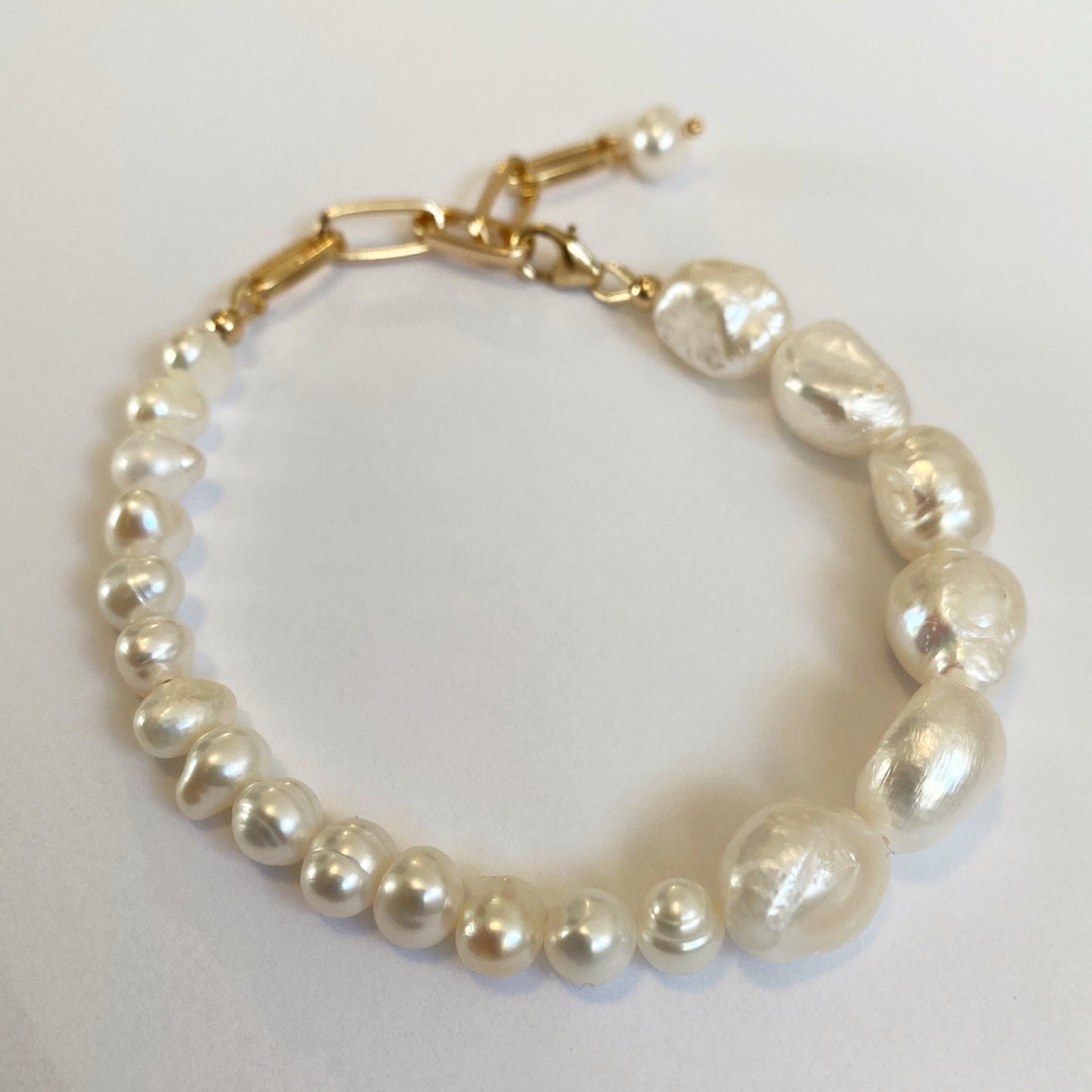 Chunky Pearls Bracelet