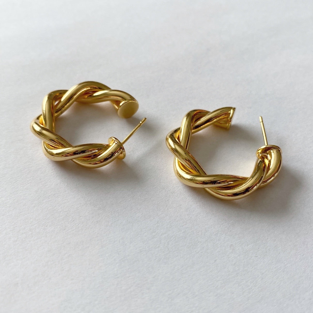 Twist Hoops