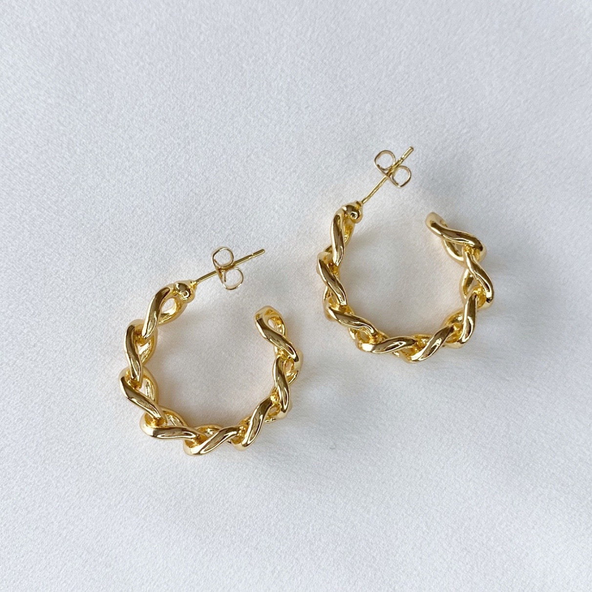 Chunky Chain Hoops
