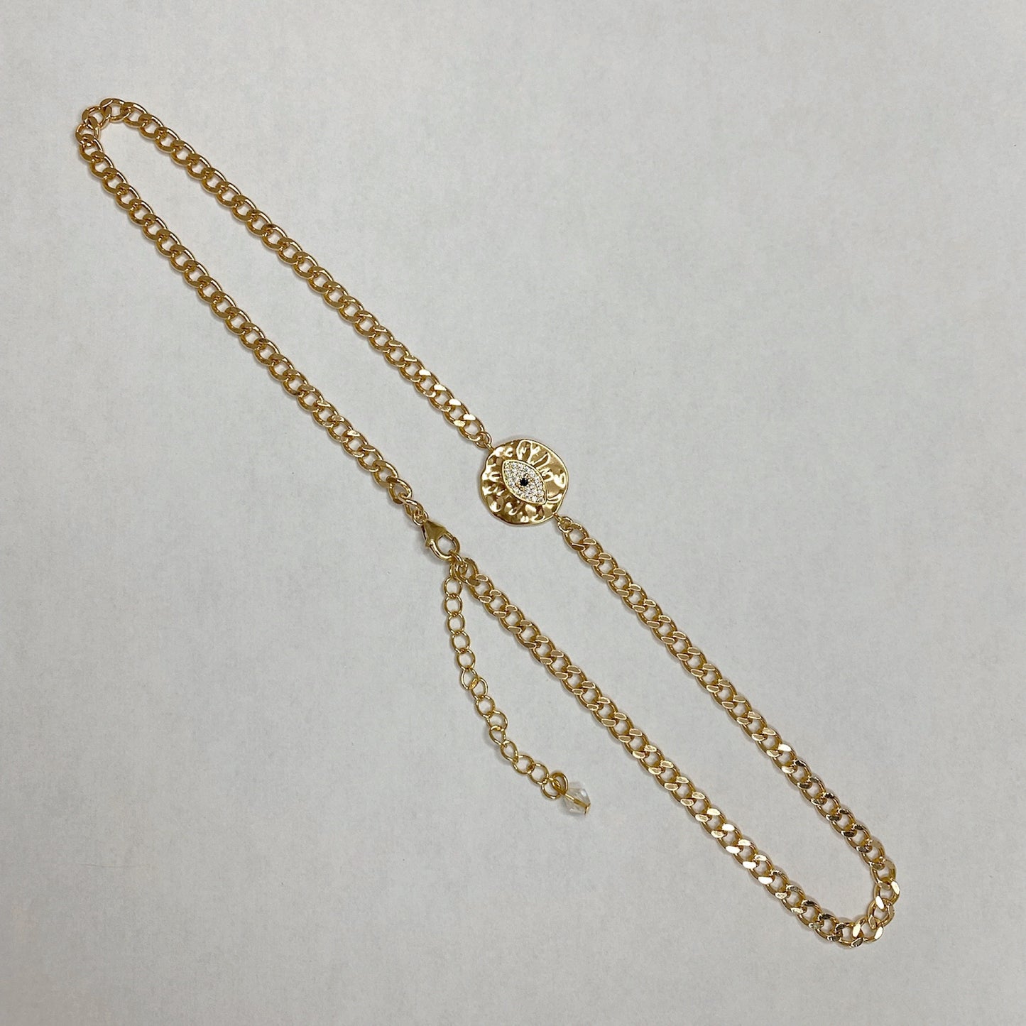 Eye Choker