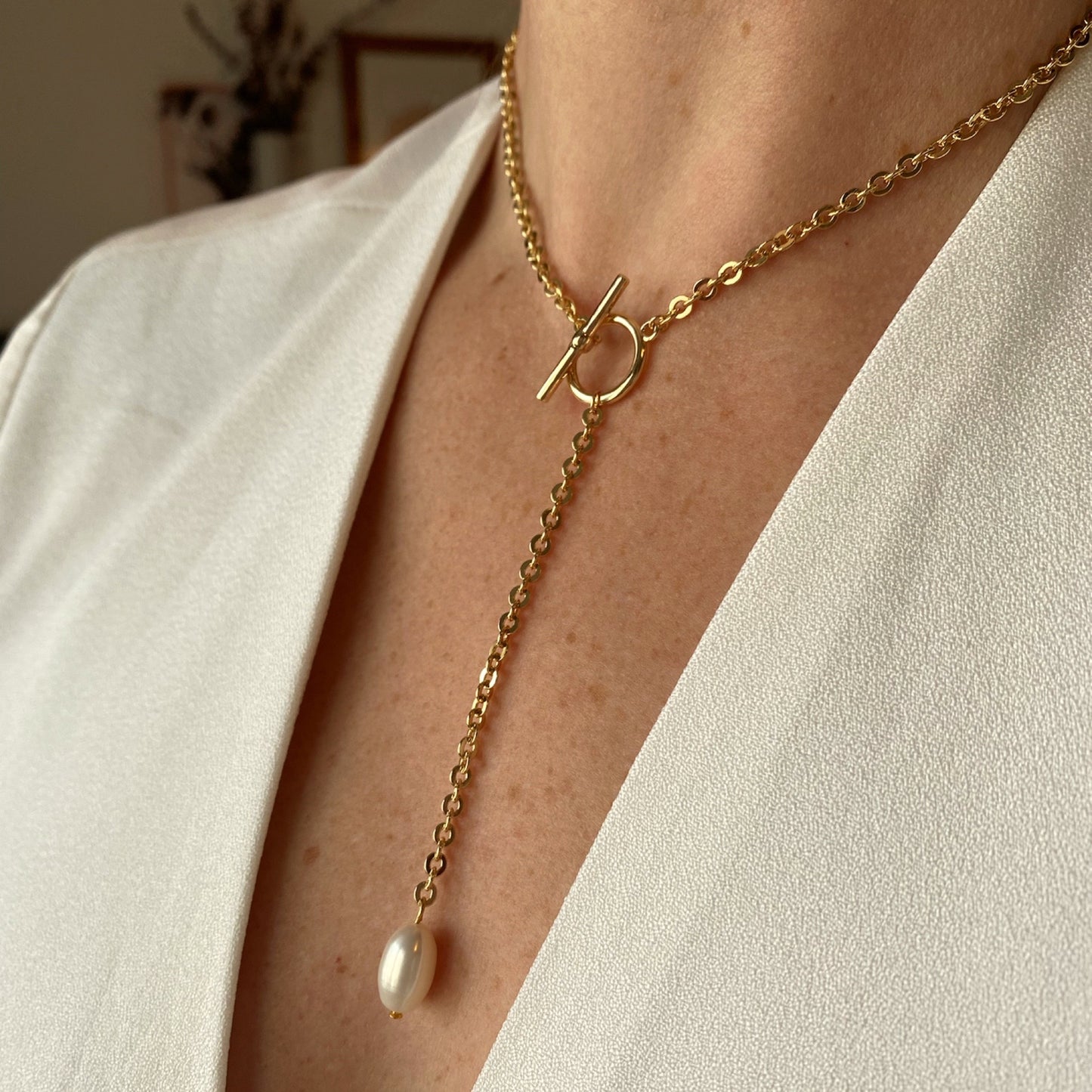 Long Pearl Choker