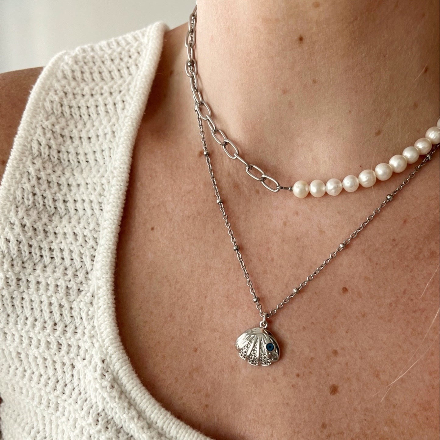Margarite Necklace - Silver