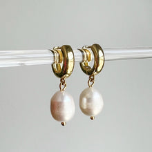 Load image into Gallery viewer, Elisa Earrings