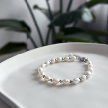 Load image into Gallery viewer, Monique Bracelet - Silver