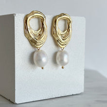Charger l&#39;image dans la galerie, Boucles D&#39;oreilles Perle Perdue