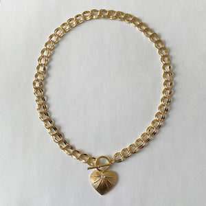 Collier Je T'aime, Moi Non Plus
