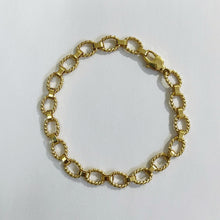 Load image into Gallery viewer, Chunky Twist Bracelet