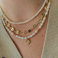 Load image into Gallery viewer, Mini Pearls Choker