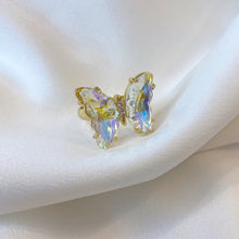 Load image into Gallery viewer, Butterfly Ring (Clear/Rainbow)